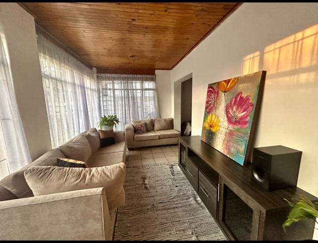 2 BEDROOM HOUSE FOR SALE IN VANDERBIJLPARK CE 1